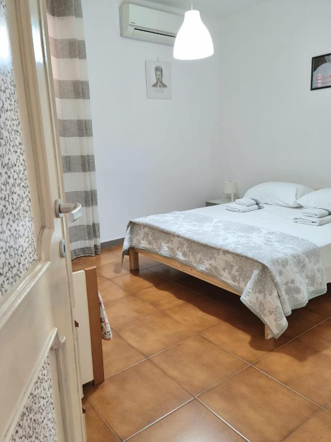 Home Of Fame - Home Gallery With Fully Equipped Kitchen, Separate Entrance, Free Parking Olbia Ngoại thất bức ảnh